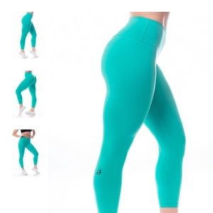 P’Tula Alicia Back to Basics Turquoise size M